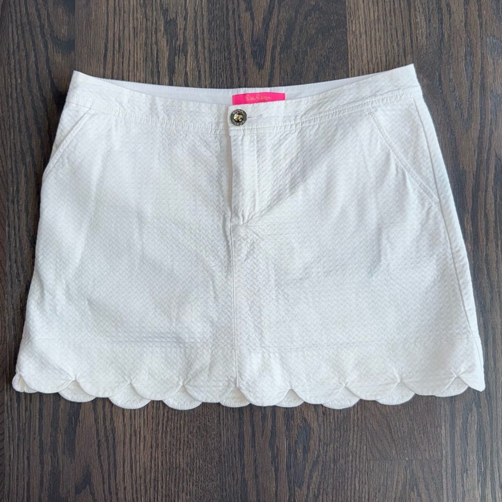 Authentic Lilly Pulitzer White Scalloped Hem Skort